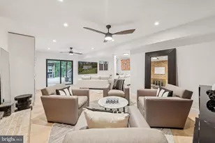 11000 Oakton Woods Way, Oakton, VA 22124 - Photo 71