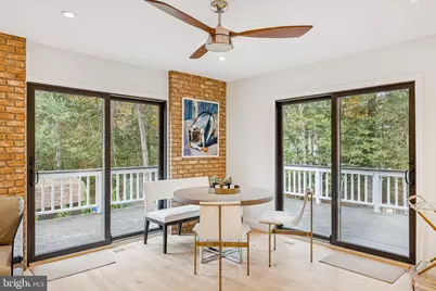 11000 Oakton Woods Way, Oakton, VA 22124 - Photo 31