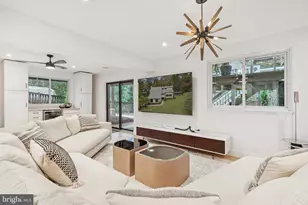 11000 Oakton Woods Way, Oakton, VA 22124 - Photo 67