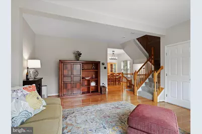 7755 Effingham Square, Alexandria, VA 22315 - Photo 5