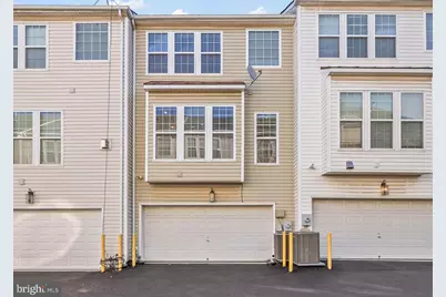 5096 Village Fountain Place, Centreville, VA 20120 - Photo 3