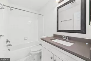 5096 Village Fountain Pl, Centreville, VA 20120 - Photo 31