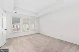 5096 Village Fountain Pl, Centreville, VA 20120 - Photo 23