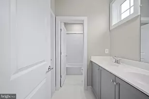 8761 Southern Oaks Pl, Lorton, VA 22079 - Photo 43