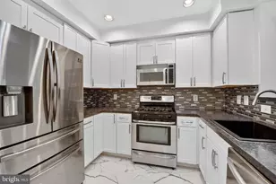 11775 Stratford House Pl, Reston, VA 20190 - Photo 9