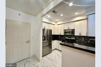 11775 Stratford House Place #206, Reston, VA 20190 - Photo 7