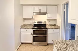 9513 Stevebrook Rd, Fairfax, VA 22032 - Photo 7