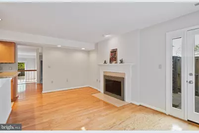 [Address not provided], Vienna, VA 22180 - Photo 19