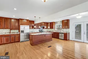 6408 Maryview St, Alexandria, VA 22310 - Photo 5