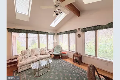 9921 Woodrow Street, Vienna, VA 22181 - Photo 11