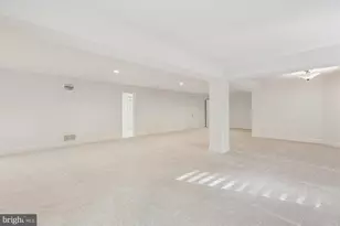 3010 Westhurst Ct, Oakton, VA 22124 - Photo 53