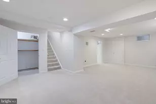 9369 Tovito Dr, Fairfax, VA 22031 - Photo 31