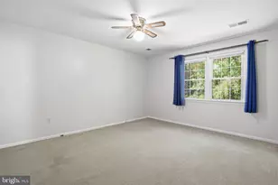 9369 Tovito Dr, Fairfax, VA 22031 - Photo 23