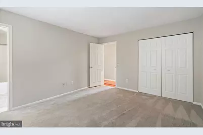 14855 Lynhodge Court, Centreville, VA 20120 - Photo 17