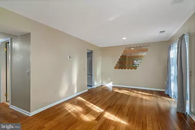 14855 Lynhodge Court, Centreville, VA 20120 - Photo 13