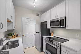 1570 Spring Gate Dr., McLean, VA 22102 - Photo 11