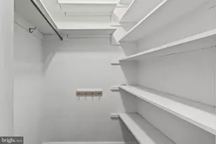 9102 Volunteer Dr, Alexandria, VA 22309 - Photo 27