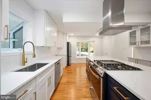 3219 History Dr, Oakton, VA 22124 - Photo 3