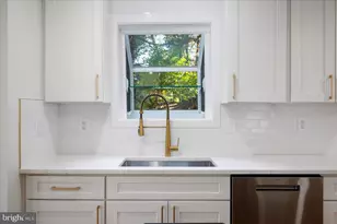 3219 History Dr, Oakton, VA 22124 - Photo 11