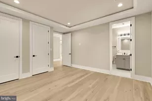 6935 Southridge Dr, McLean, VA 22101 - Photo 71