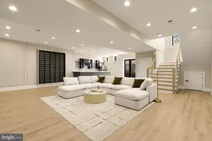 6935 Southridge Dr, McLean, VA 22101 - Photo 75