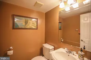 3800 Powell Ln, Falls Church, VA 22041 - Photo 13