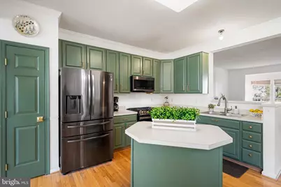 3744 Shannons Green Way, Alexandria, VA 22309 - Photo 3