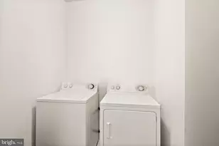 12128 Garden Ridge Ln, Fairfax, VA 22030 - Photo 23