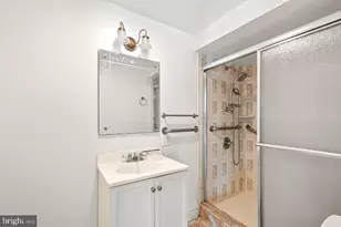 9662 Westport Ln, Burke, VA 22015 - Photo 21