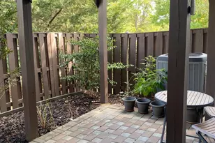 2509 William Taft Ct, Herndon, VA 20171 - Photo 9