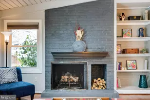 7822 Holmes Run Dr, Falls Church, VA 22042 - Photo 17