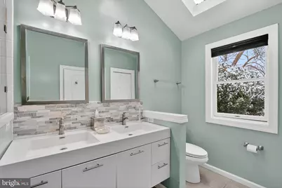 7822 Holmes Run Drive, Falls Church, VA 22042 - Photo 23