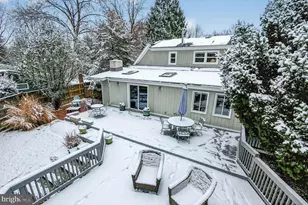 7822 Holmes Run Dr, Falls Church, VA 22042 - Photo 85