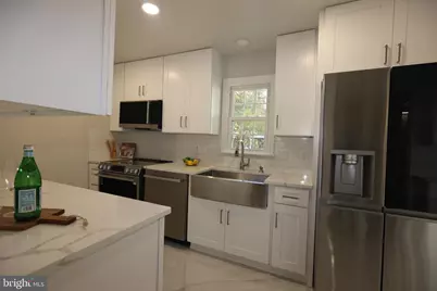 8580 Tyrolean Way, Springfield, VA 22153 - Photo 17