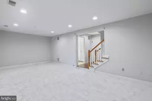 7106 Point Replete Cir, Fort Belvoir, VA 22060 - Photo 39