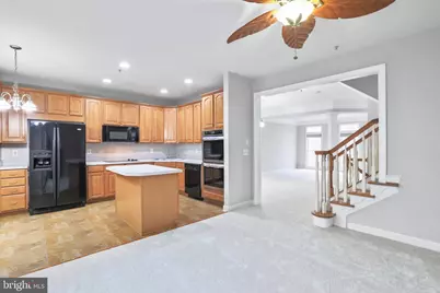 7106 Point Replete Circle, Fort Belvoir, VA 22060 - Photo 5