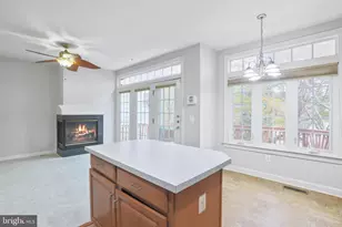 7106 Point Replete Cir, Fort Belvoir, VA 22060 - Photo 7