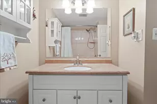 5405 Dunsmore Rd, Alexandria, VA 22315 - Photo 21