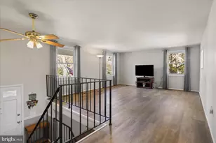 5405 Dunsmore Rd, Alexandria, VA 22315 - Photo 7