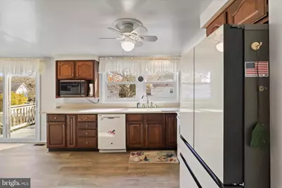 5405 Dunsmore Road, Alexandria, VA 22315 - Photo 9