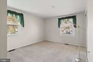 5405 Dunsmore Rd, Alexandria, VA 22315 - Photo 19