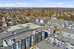 2136 Glacier Rd, Herndon, VA 20170 - Photo 49