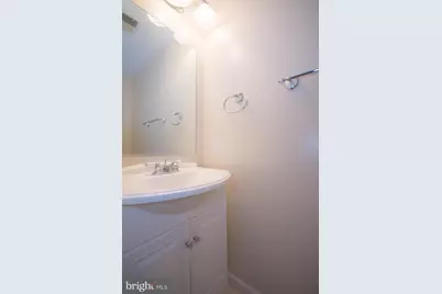 7993 Tyson Oaks Circle, Vienna, VA 22182 - Photo 21