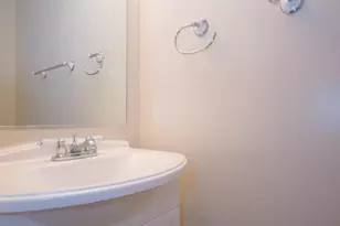 7993 Tyson Oaks Cir, Vienna, VA 22182 - Photo 21