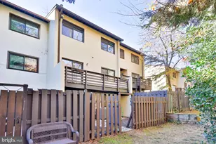 11817 Coopers Ct, Reston, VA 20191 - Photo 51