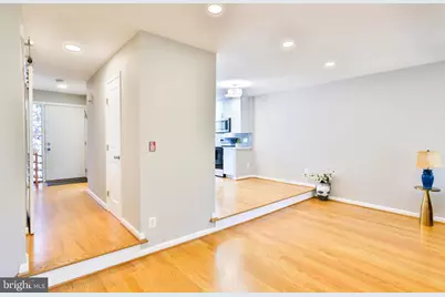 11817 Coopers Court, Reston, VA 20191 - Photo 9