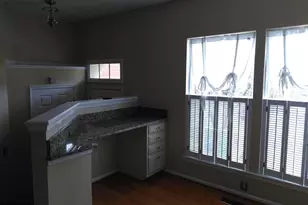 1384 Park Garden Ln, Reston, VA 20194 - Photo 7