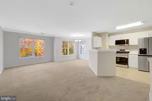 12899 Fair Briar Ln, Fairfax, VA 22033 - Photo 5