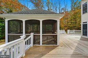 9712 Thorn Bush Dr, Fairfax Station, VA 22039 - Photo 31