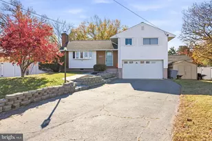 5808 Harvey Pl, Alexandria, VA 22303 - Photo 9